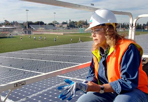 1,68 MW σε 15 σχολεία από την Chevron Energy Solutions